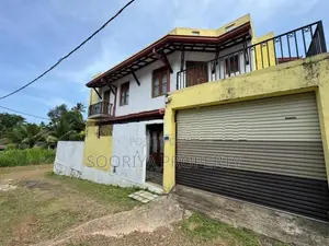 Near University 2 Story House for Sale in Moratuwa Suwarapola