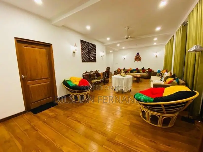 03 Storey House For Sale In Wattala