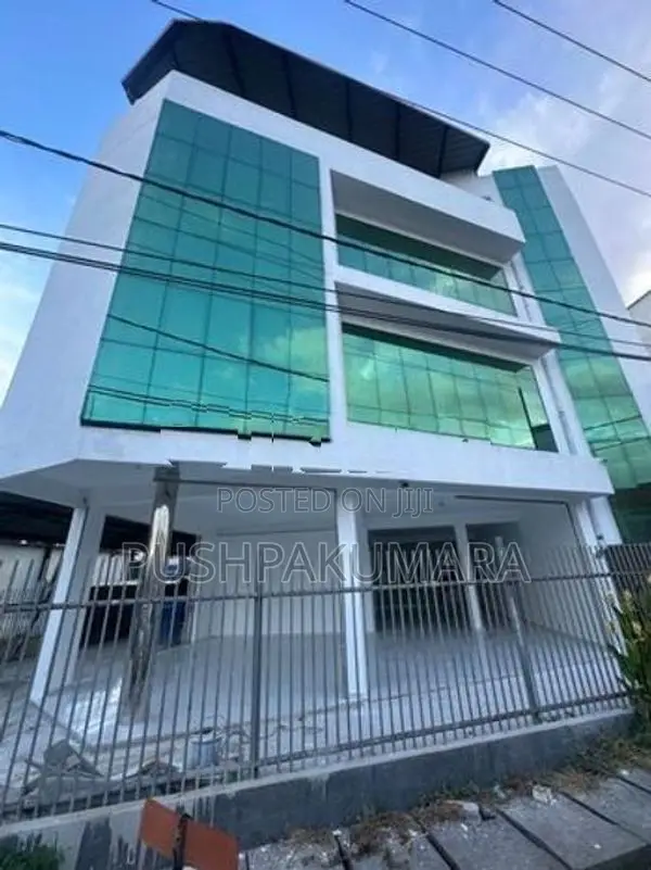 Commercial Space for Rent in Boralesgamuwa ( File No 158 C)Rattanapiti