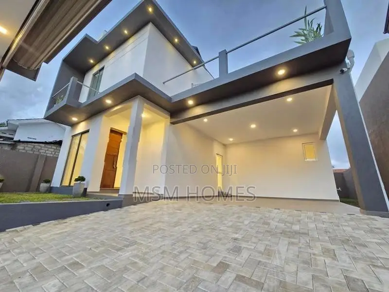 Beautiful Brand New Luxury Modern House For Sale @ Negombo