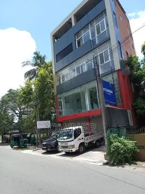 Papiliyana Building for Rent