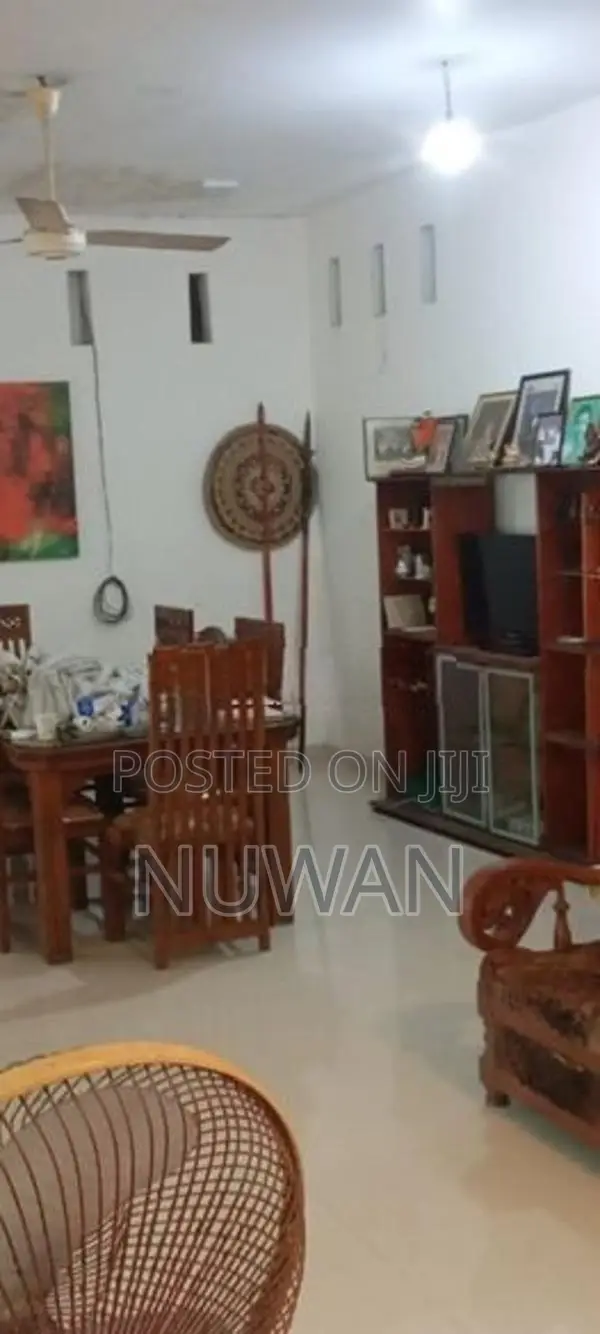 (KOR3091) Upper floor house in Kotte