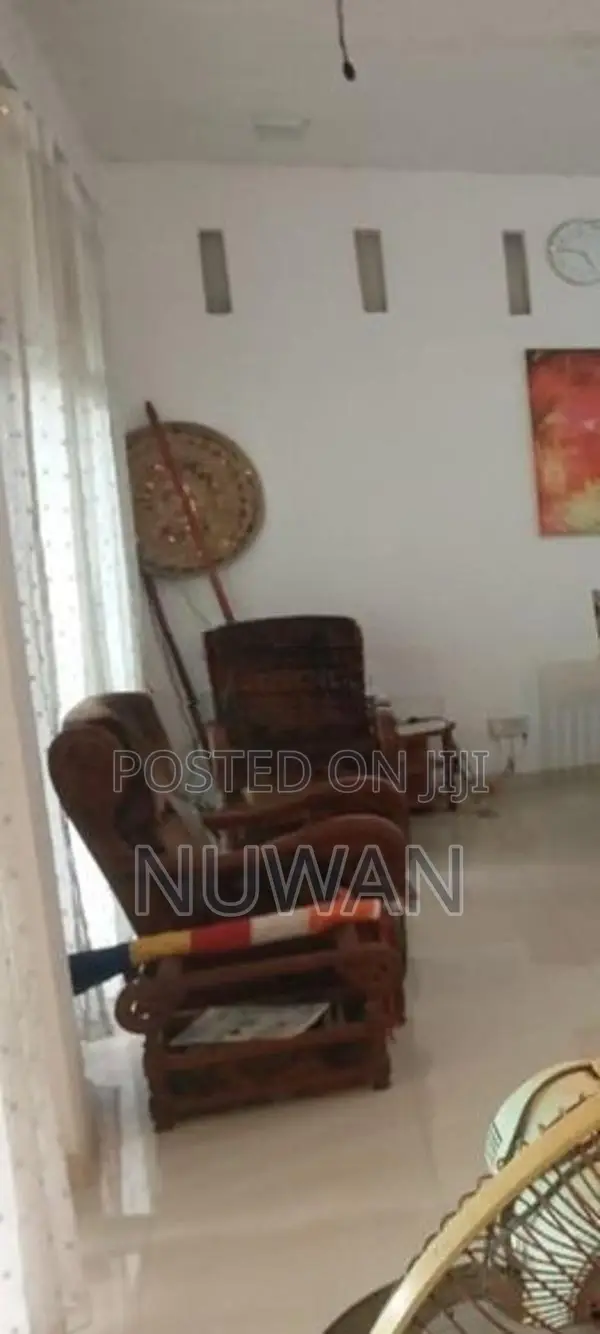 (KOR3091) Upper floor house in Kotte