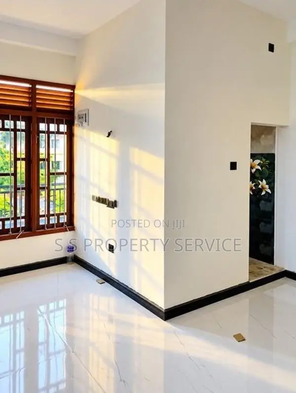 06 Bedrooms Modern House for Rent in Dickwella (SSPR-305)