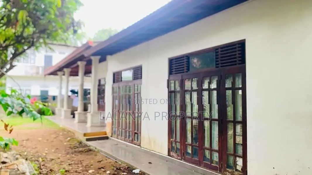 19 Perch Land With House For Sale In Malabe SLLL - A2