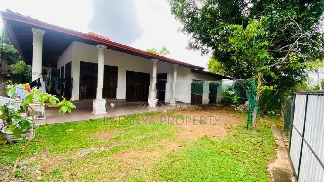 19 Perch Land With House For Sale In Malabe SLLL - A2