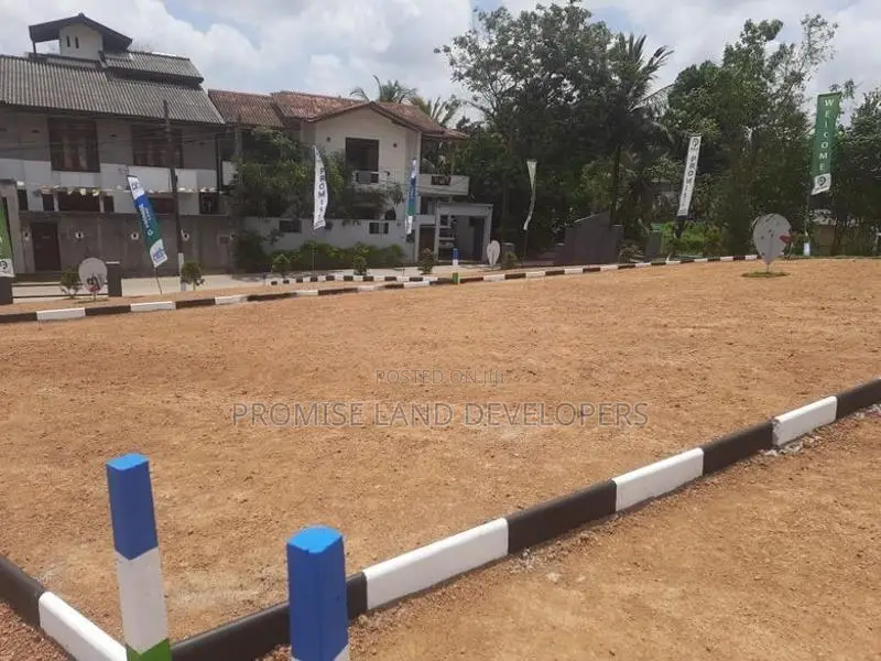 Luxury Land for Sale in Kottawa