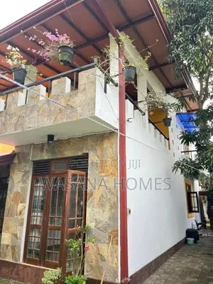 Valuable House for Sale Borelesgamuwa