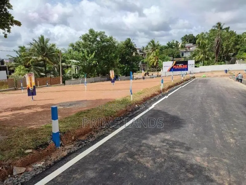Bokundara Land for Sale in Makuluduwa