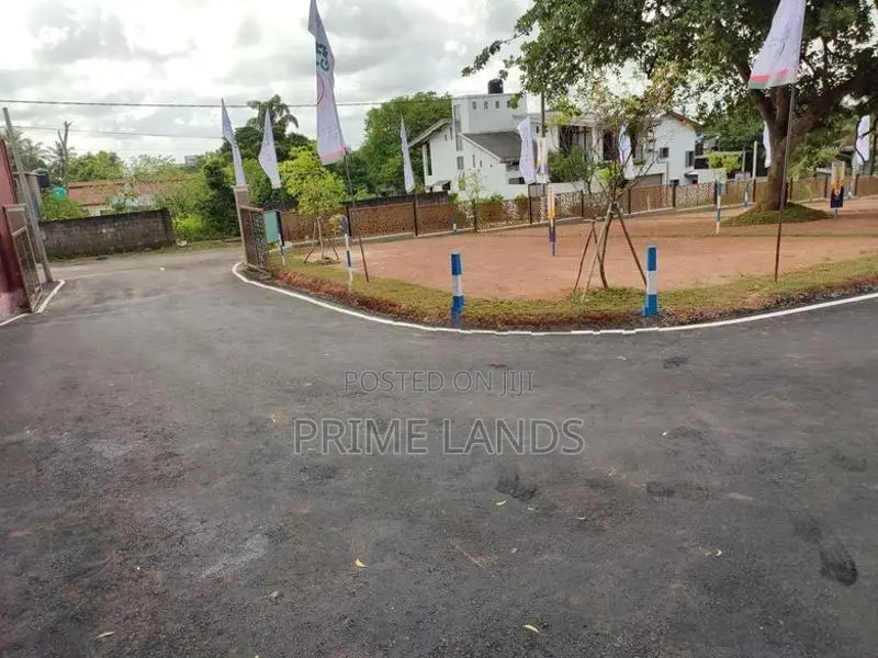 Bokundara Land for Sale in Makuluduwa