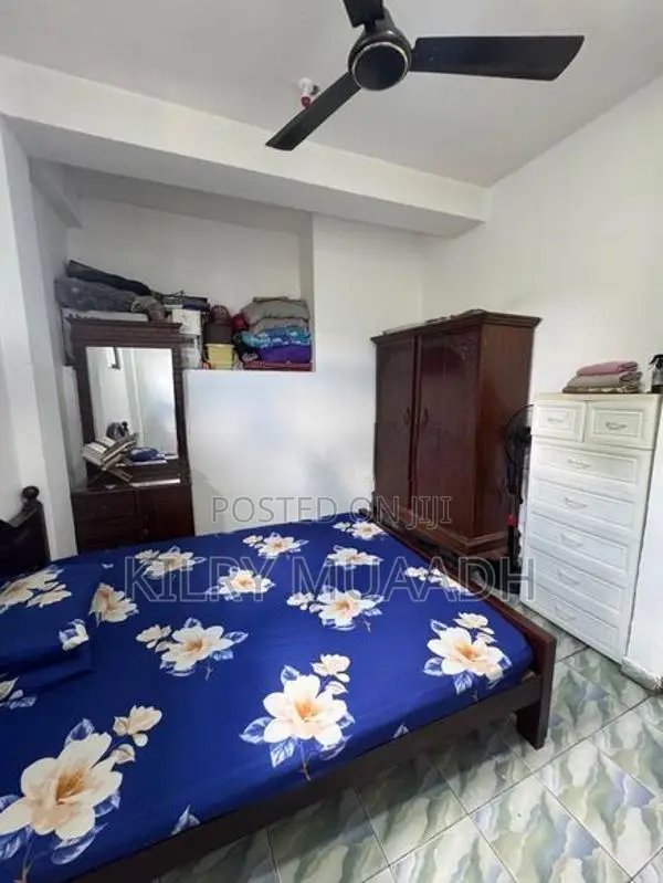 House For Sale Colombo 14 (Apartment - 3rd Floor)