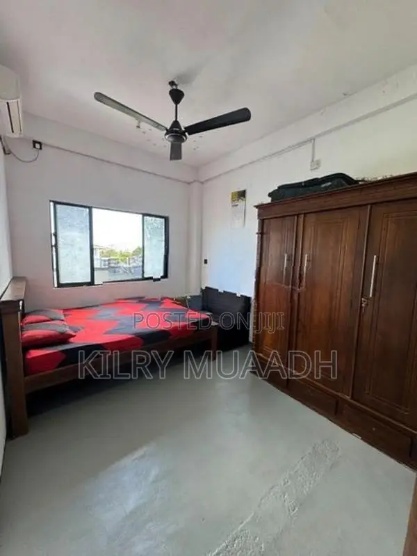 House For Sale Colombo 14 (Apartment - 3rd Floor)