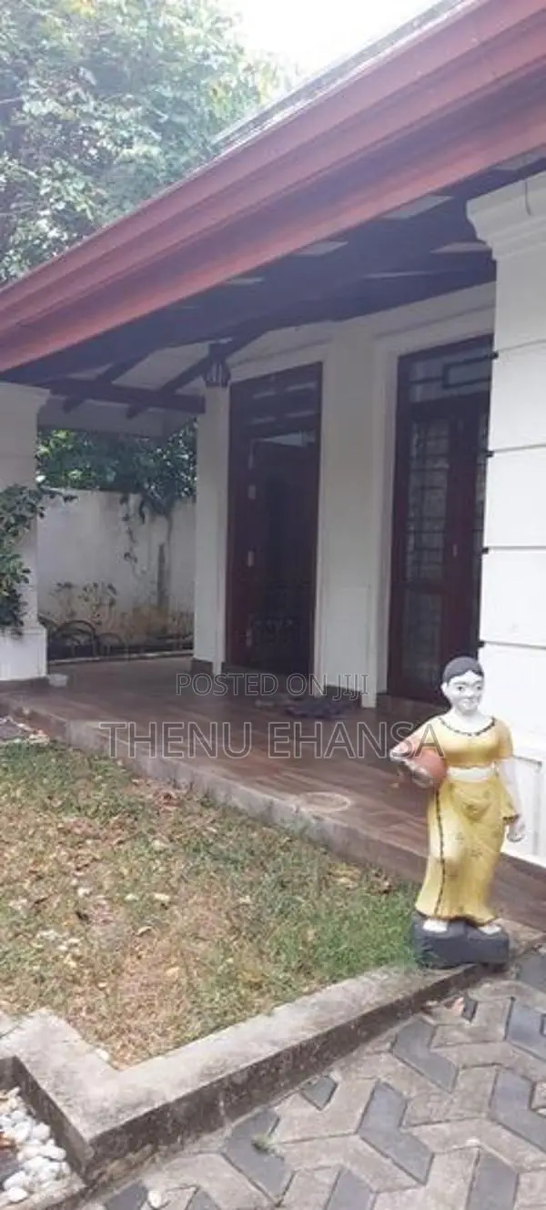 Spacious Two-Storey House for Rent Seeduwa