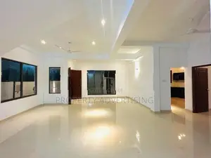 4BR Wattala, Kerawalapitiya Stunning 3-Storey Modern Residence For Sal