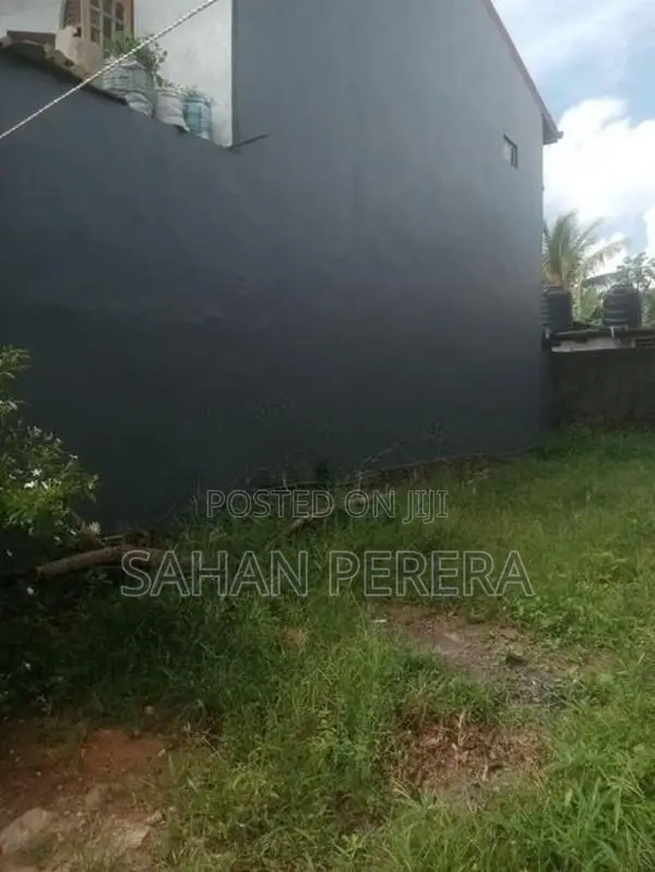 Land for Sale Thalwatta