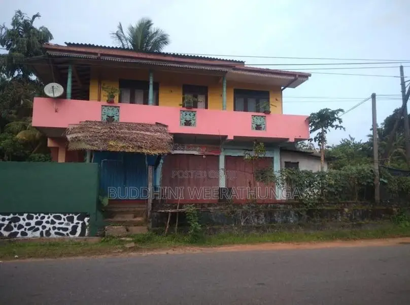 Elpitiya–galle Main Road Facing Land for Sale .