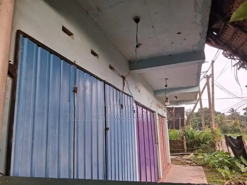 Elpitiya–galle Main Road Facing Land for Sale .