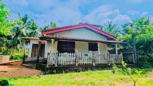 පාදුක්ක නගරයෙන් අංගසම්පූර්ණ නිවස