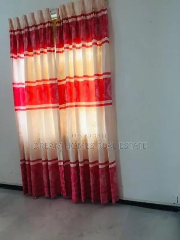 2-Story House for Sale – Yakkala