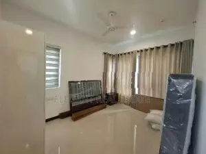Tri-Zen - 02 Bedroom Furnished Apartment for Rent in Colombo 2 (A4374)