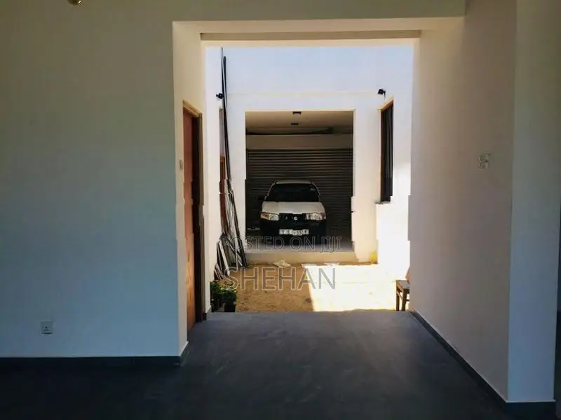Box Type House for Sale Piliyandala