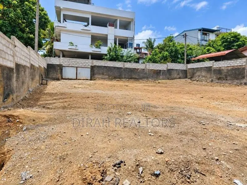 Prime Commercial Land for Lease | Thalapathpitiya (ZR-0022)