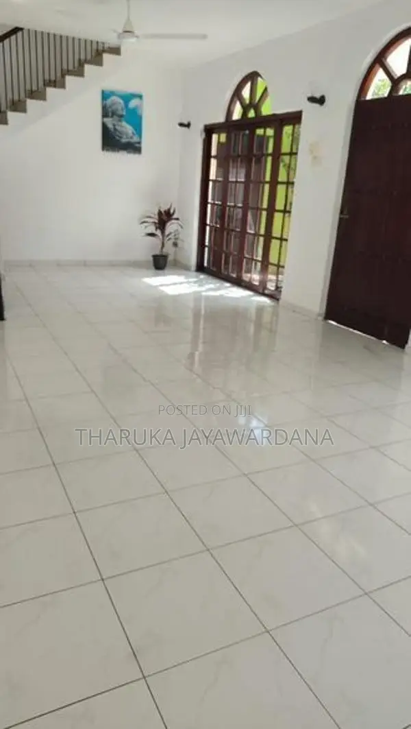 3 Story House for Rent Delkada