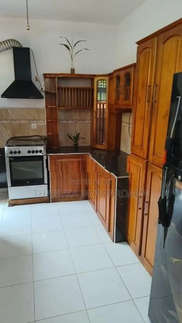 3 Story House for Rent Delkada