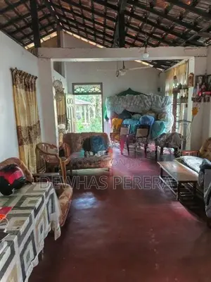 quick sale house dolahena road kapuwagara batgama kandana