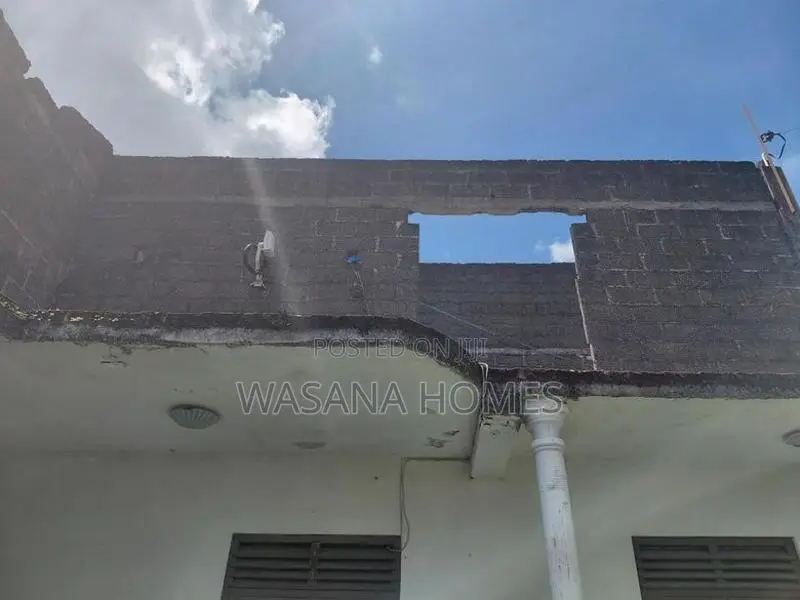 Half Complete House for Sale Sirimangalawatta.Rd