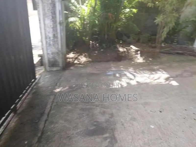 Half Complete House for Sale Sirimangalawatta.Rd
