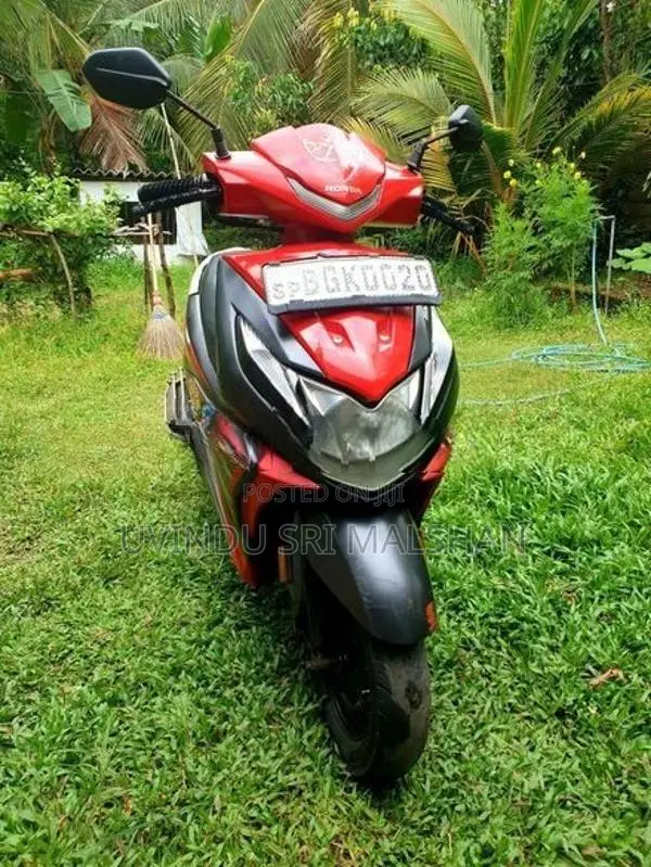 Honda Dio 2018