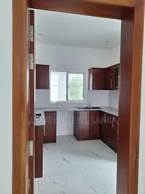 Apartment for Sale in Mount Lavinia