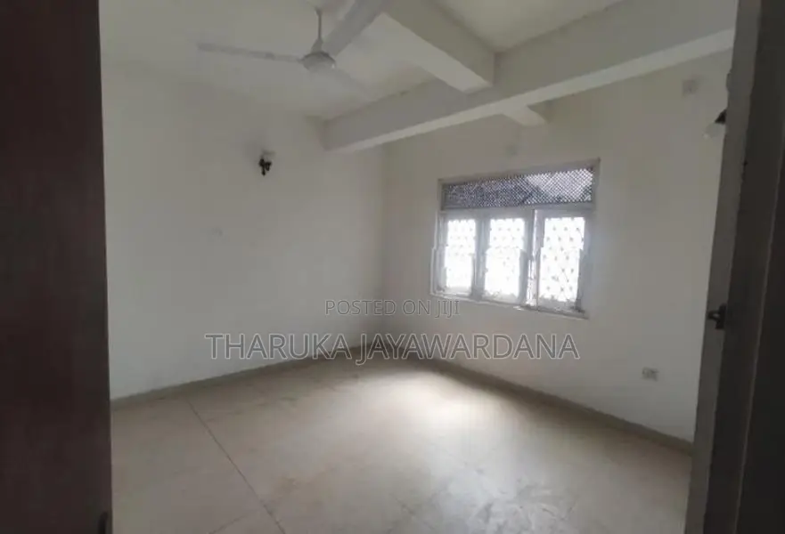 2nd Floor Unit for Rent Embuldeniya