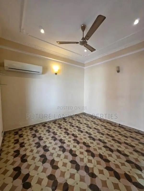 Appartment for Rent in Wellawatte Colombo 6