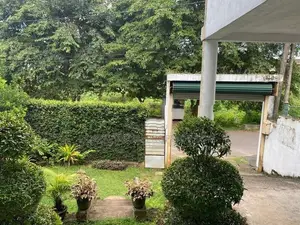 Malabe Bakmeegaha Road 3 BR Upstairs House on 10 Perches Land for Sale