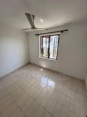 3 Bed 2 Bath Large Apartment Dehiwala