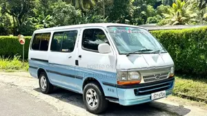 Toyota Dolphin LH102 1990