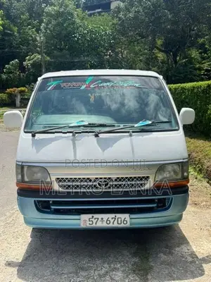 Toyota Dolphin LH102 1990