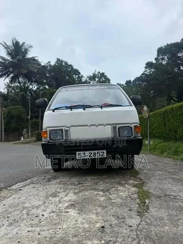 Nissan Vanette VUJC22 1987