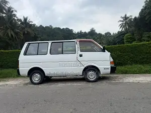 Nissan Vanette VUJC22 1987