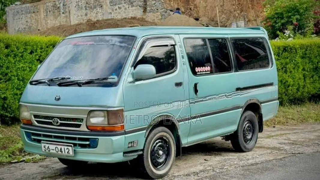 Toyota Dolphin LH102 1992