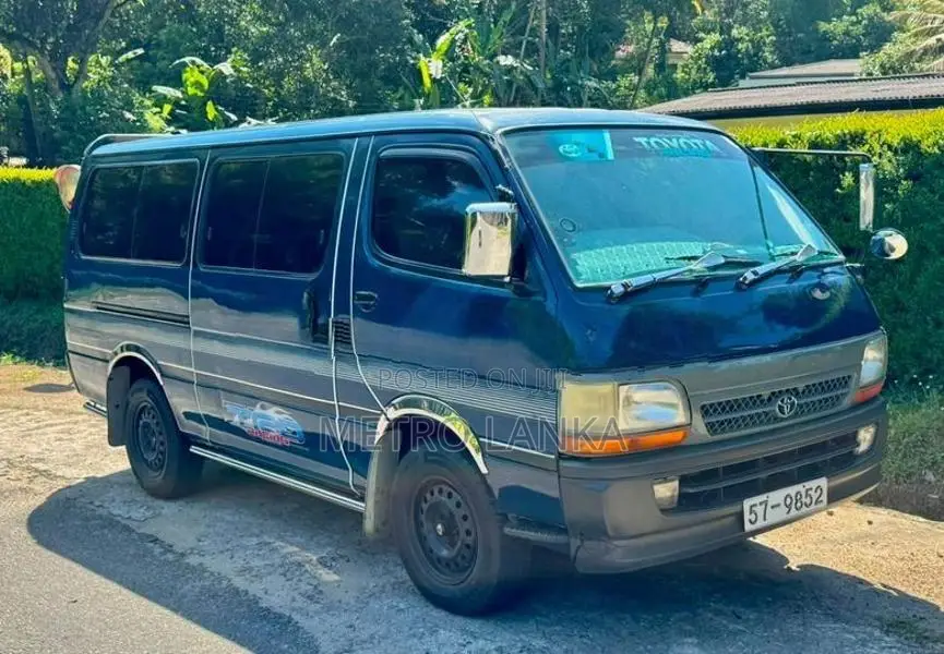 Toyota Dolphin LH113 1991