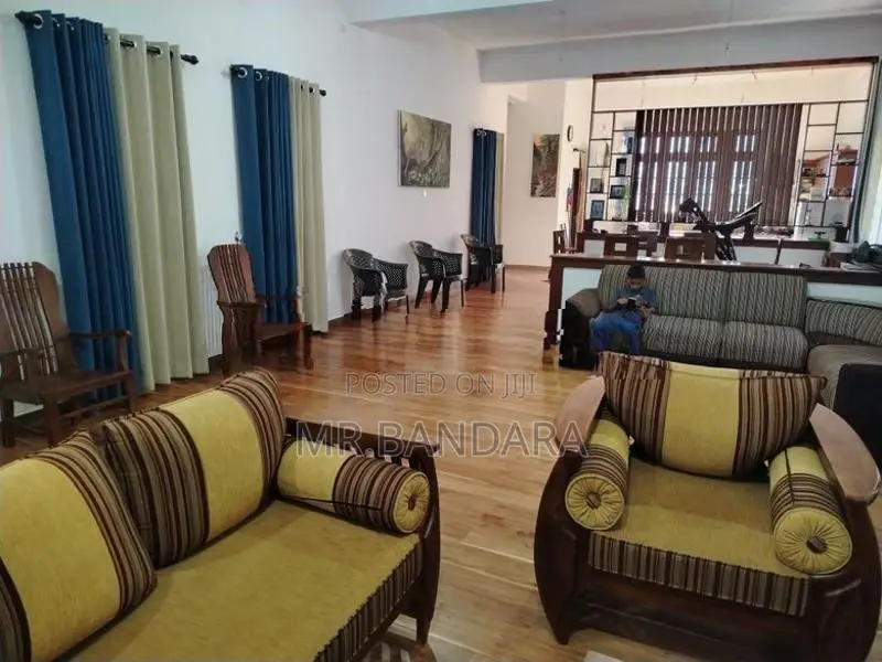 Villa For Sale In Bandarawela