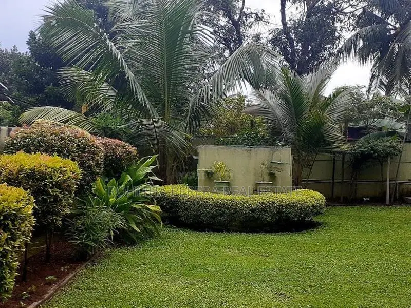 20 P 4 BR Modern Solid House for Sale at Homagama Town Limit