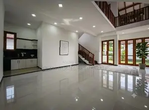 Luxury New 2 Story House with 10 Perch - Kottawa