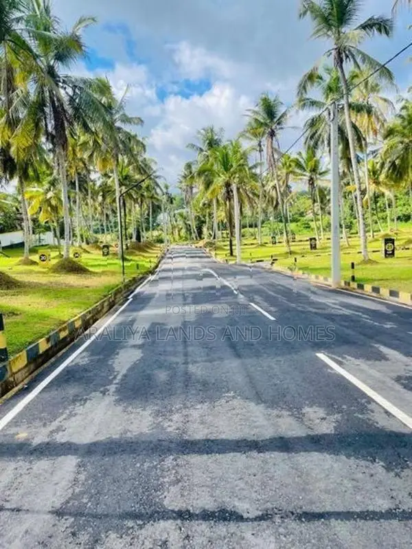 Most Precious Land for Sale in Homagama 280 Road