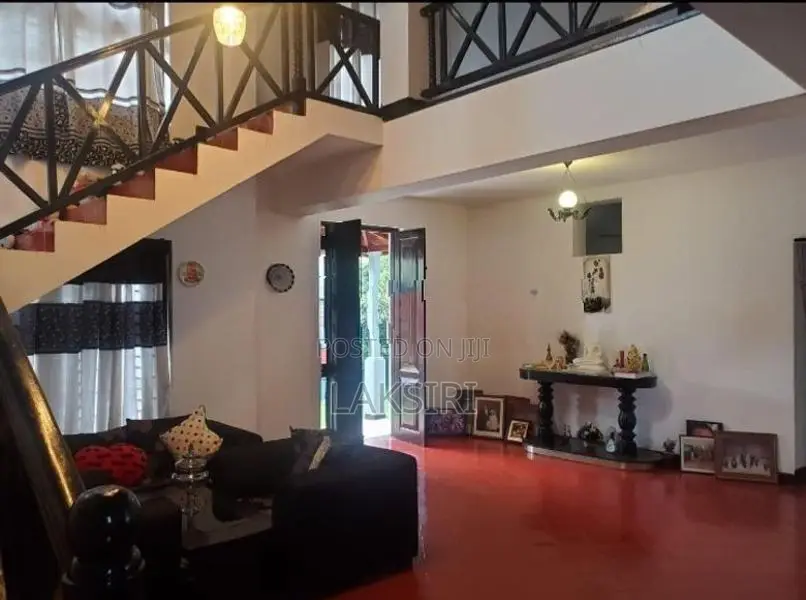 Semi Furnished Modern House Rent office and recidence Nugegoda Mirihan