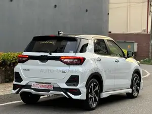 Toyota Raize Z Hybrid AUTOPARKING 2026