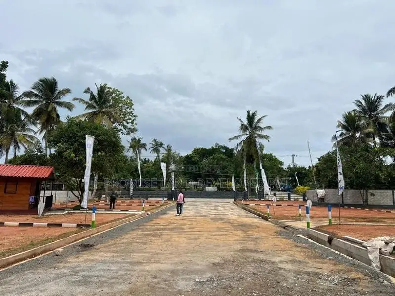 Prime Land Near Wadduwa Beach Y31